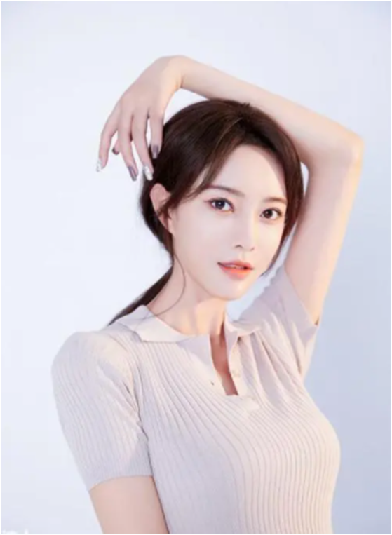 芮甜甜官宣恋爱了！