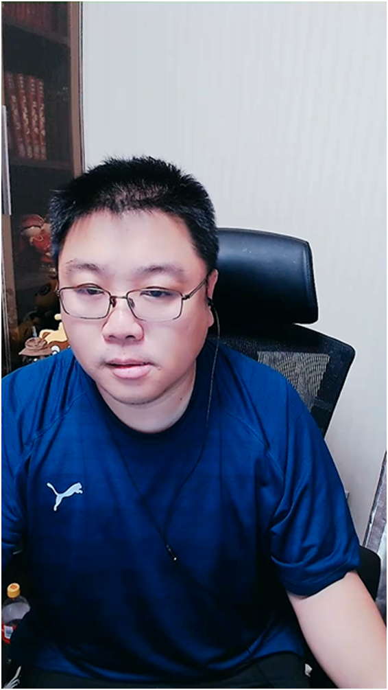 挂机也夺头条，芮甜甜真吸金电母