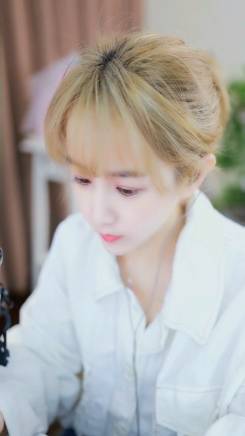 文儿曝哈哥还欠自己28万！