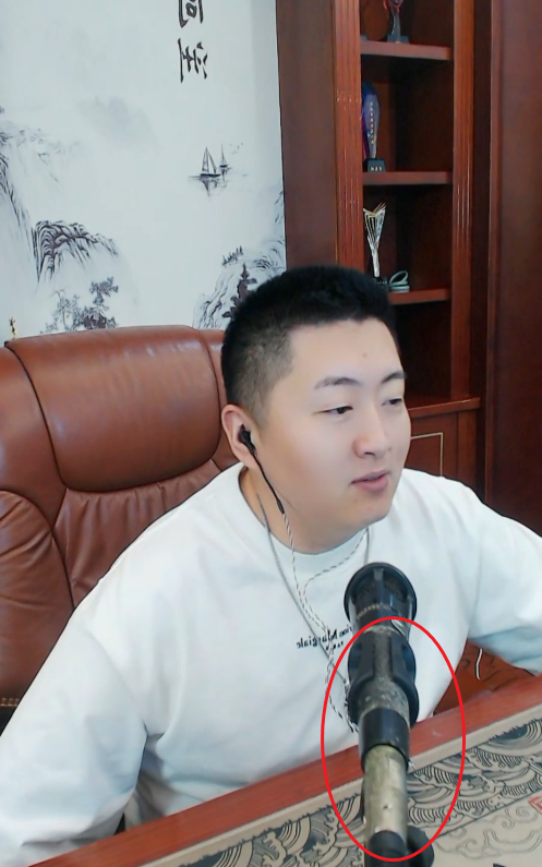 伺候过哦哥、花哥及零哥，小洲舍不得扔它！