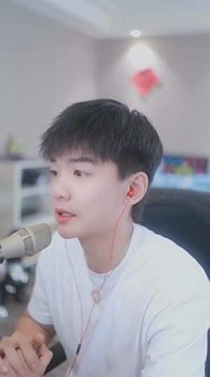 熬播29小时战年度，歪歪鱼3分钟秒掉！