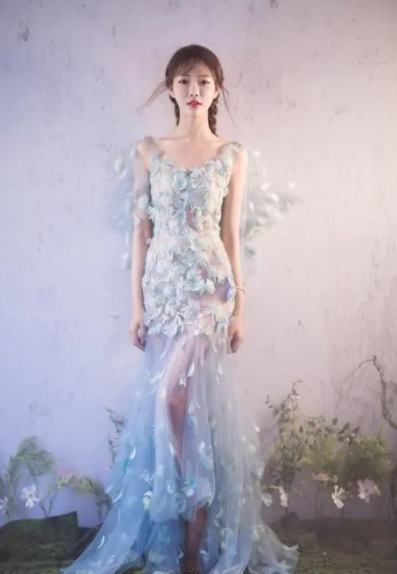 YY日报：文激战国威，手卖掉大劳