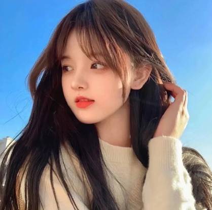 游戏新星！超靓小姐姐成就梦想