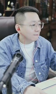 YY日报：源娃谈绯闻，文典战电母