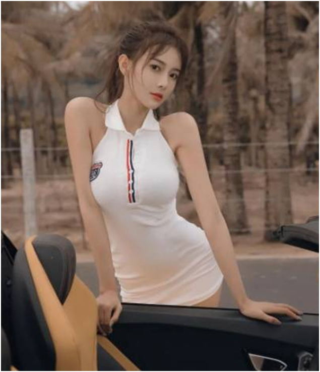 挂机也夺头条，芮甜甜真吸金电母