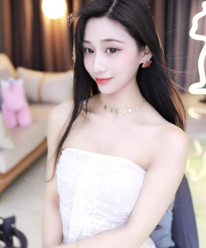 全YY第一，她果真是站起来了！