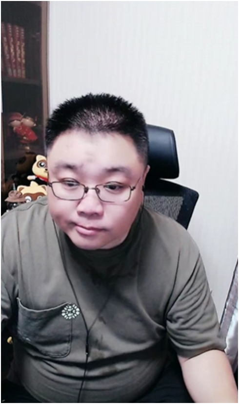 一位电母撑起一个公会！