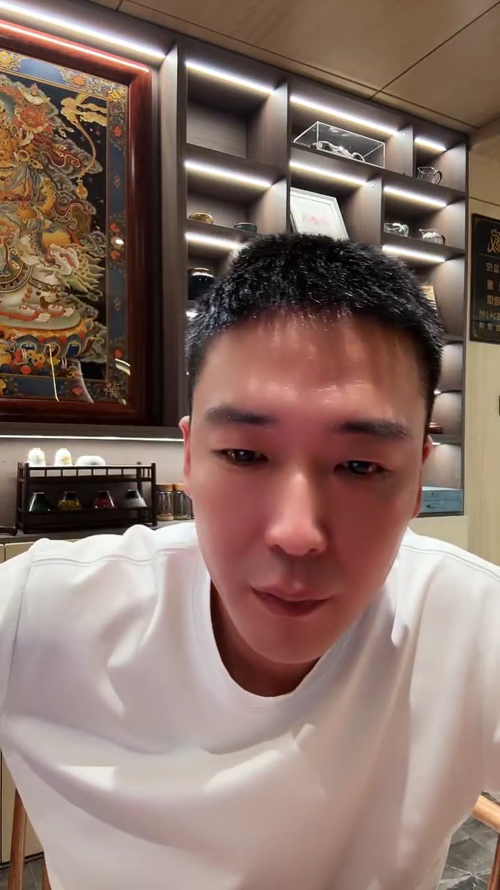 开业！刘一手展示文玩展柜