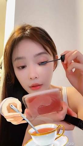 被骗130万，芮甜甜公开某大哥