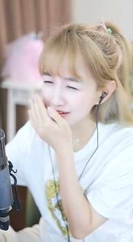 文儿大哭，没钱了所以直播！