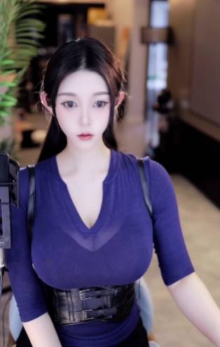 陈腿腿停播国外见大哥？