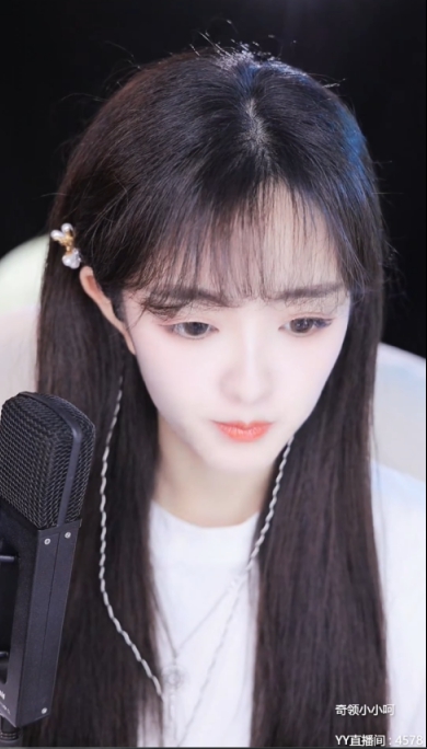 大哥若给一千万，小小呵表态马上再续5年！