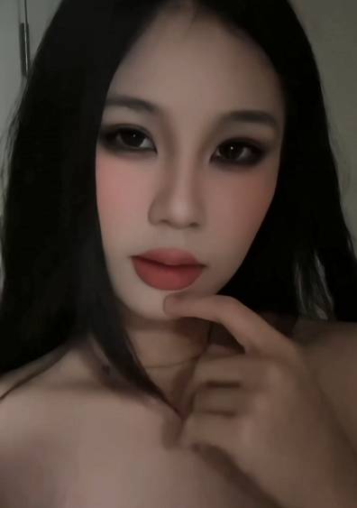 魅力女神创佳绩，卡卡谢粉共进步