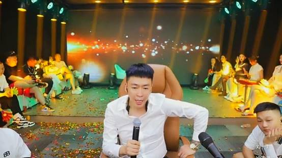 YY周刊：0官宣梦莎，文大庆周年