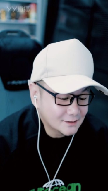 狗门最有牌面的徒弟，必是微凉！