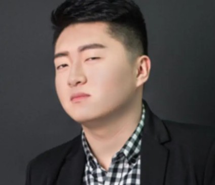 小洲：十点团战太吓人！