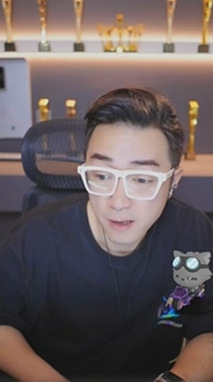 小毕实力不详，遇强则强！