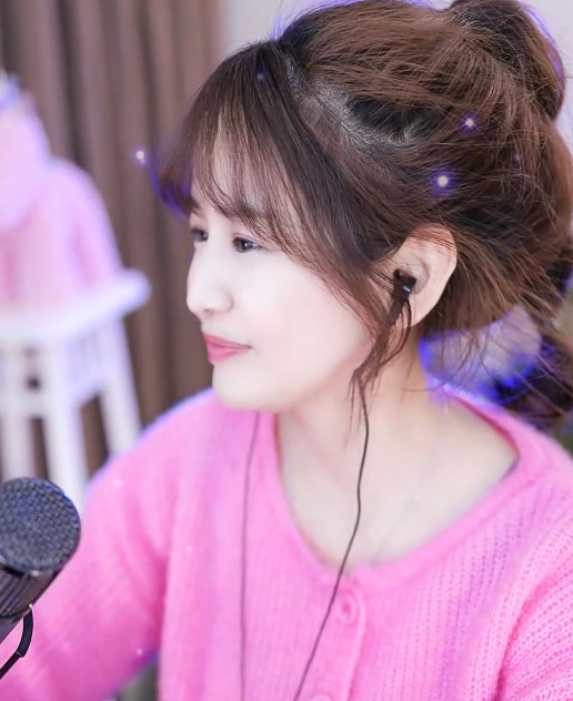 苏子有大哥！文儿：以后低调说话