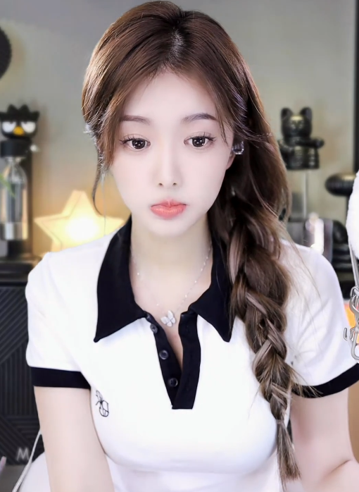 专心拉票！微凉怕被老板暴揍