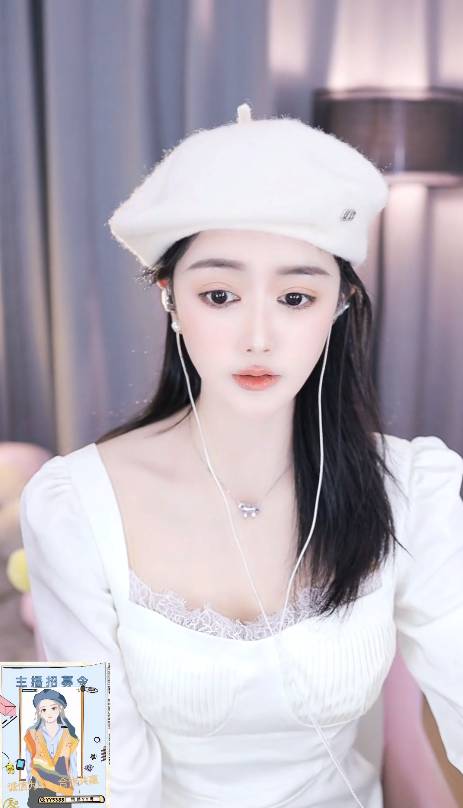 再度捧杯，木槿坦言离不开众人