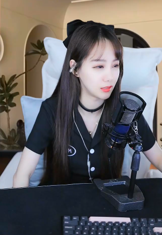 点哥要被樱桃扎退YY？