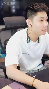 YY周刊：0官宣梦莎，文大庆周年