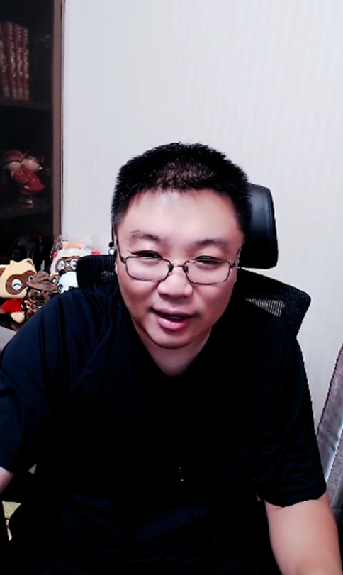 文儿笑合不拢嘴，951又出现大电母