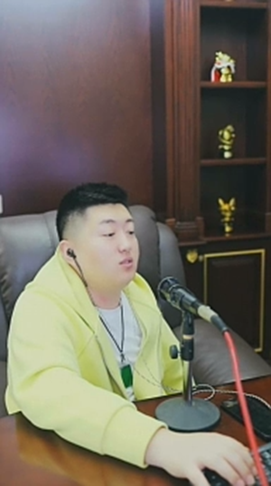 对芮甜甜无非分之想，小洲当朋友