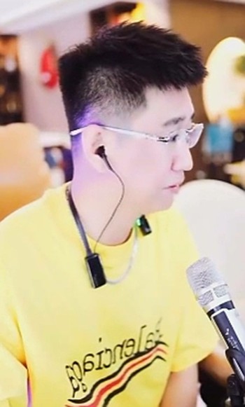 YY日报：雨萱吊羊哥？0哥刷甜？