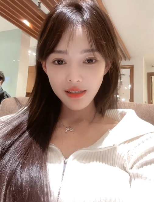 流水的大哥，铁打的主播！