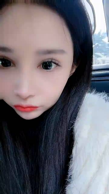 蛙哥重磅力挺，她是未来之星