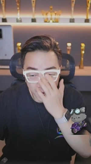 何时能把我喝S？上一个说这话的已半年未见