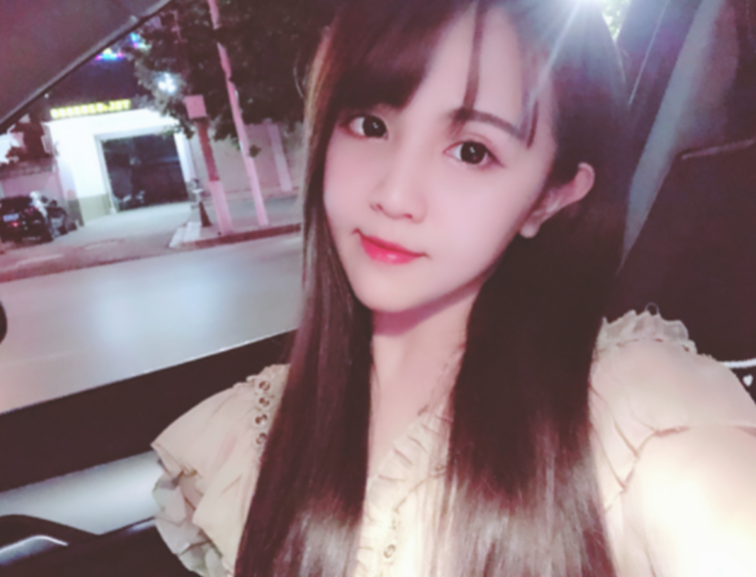 奇领出了一位超级电母！