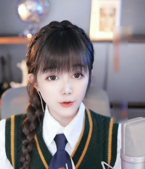 十三妹出手夺头条，展现黑马电母实力！