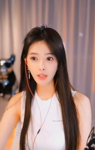 芮甜甜要生孩子，喊神豪来随礼