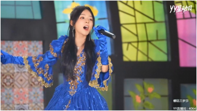 鱼闪闪不愧为超级网红，精湛歌艺服众人！