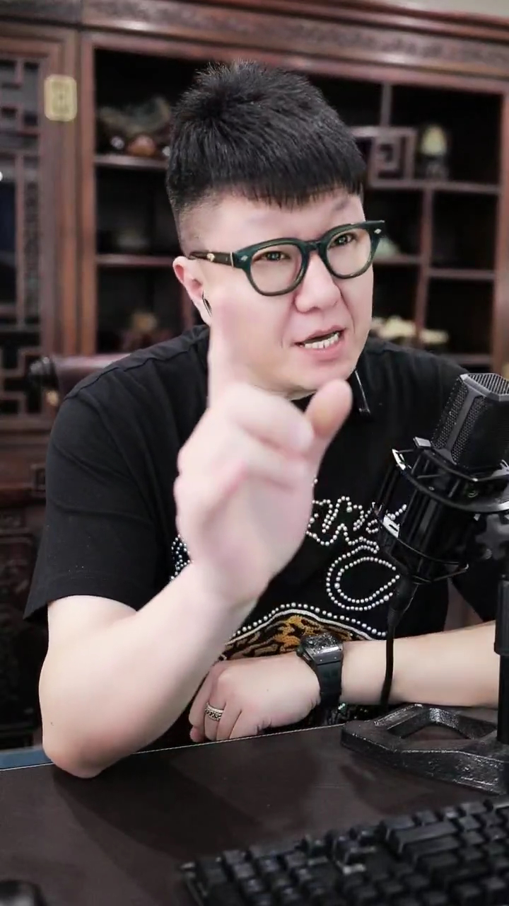 大佛放狠话：周末12点的头条我要了