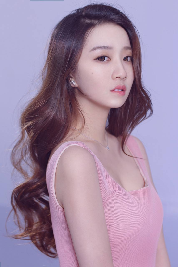 女神范儿！外站神壕豪刷沈雨萱