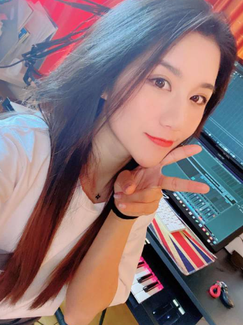 刘宥琳回归参战头条，斩获2星头条