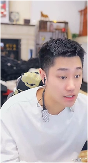 晓夏为何一直在华矩主播群？