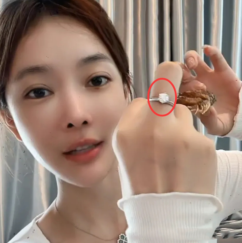 已领证！恭喜芮甜甜！