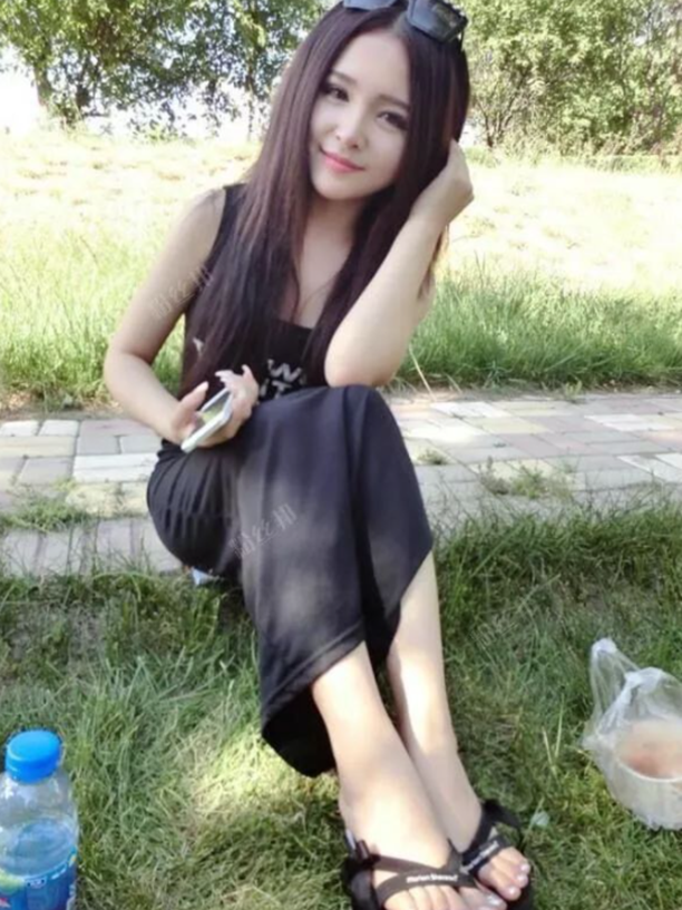 这些电母都是奇领的支柱