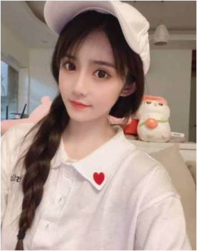 一个人撑起一个公会，她是真电母！