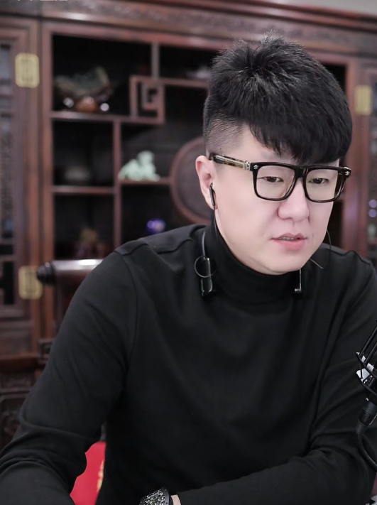 频道没大哥，众徒弟不接乱斗！