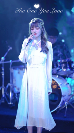 黑马李梦尹！715万票夺7星头条