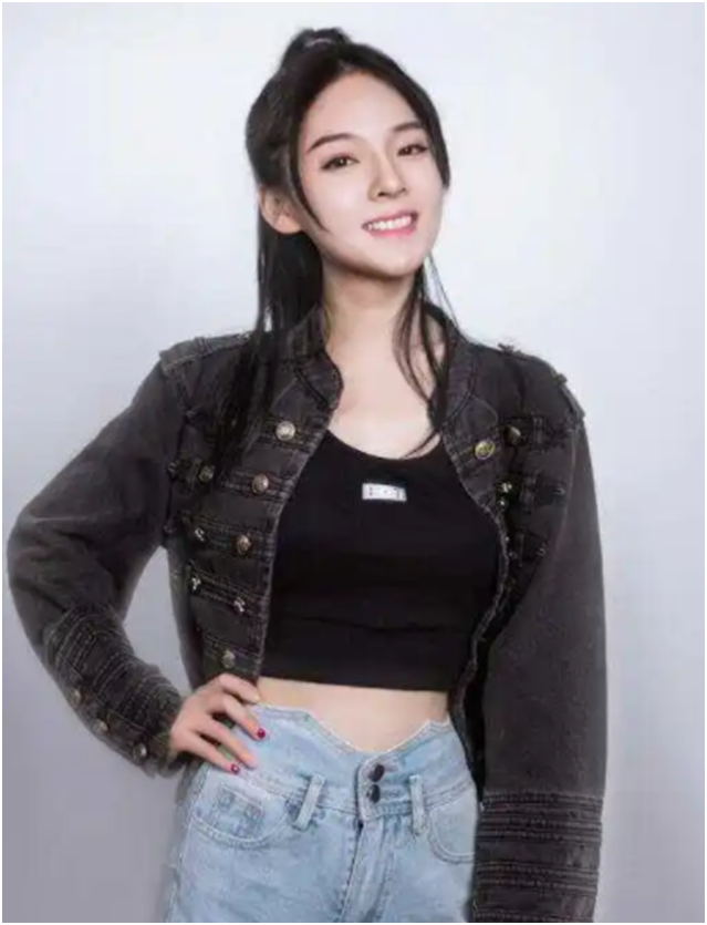 这两大电母头条打冒烟，吃撑了！