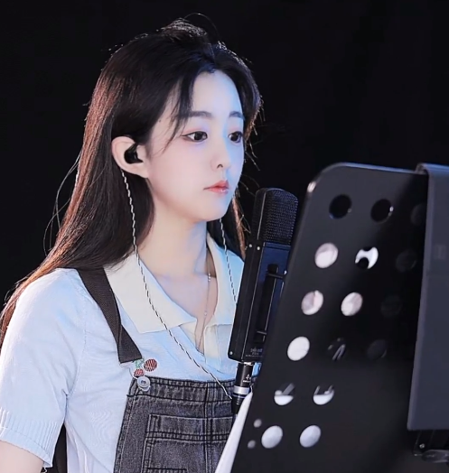 小小呵被指只能靠美颜，她回应超绝！