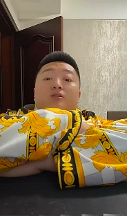 YY日报：妮被骗落泪，羊为挺订店
