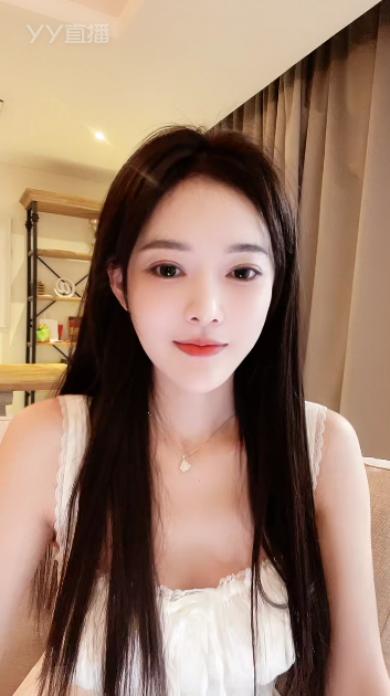 婊贝哥起飞芮甜甜，超大飞机横幅