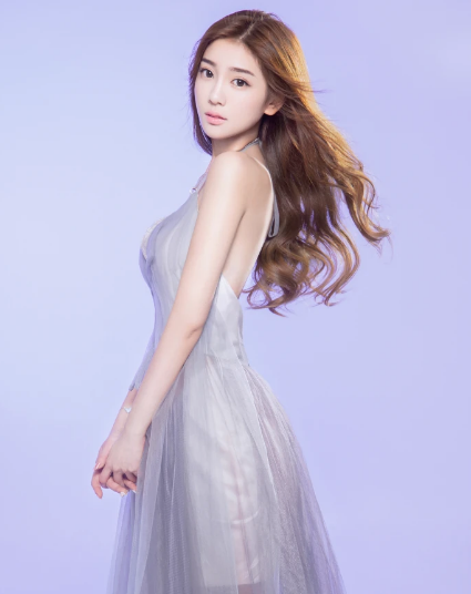 YY顶尖主播佛洲毕等人必争年度